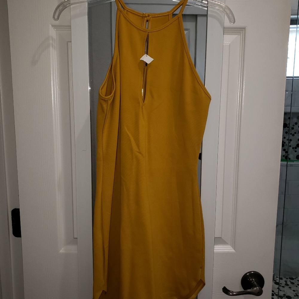 NWT Ella Blue Mustard Yellow Dress Size M
